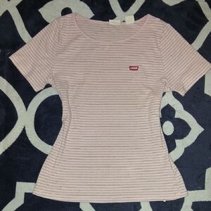 Levi's Pink Fitted Short Sleeve T-Shirt